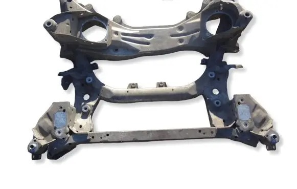 BMW 4 G22 G23 G24 G26 Front axle beam 6882303