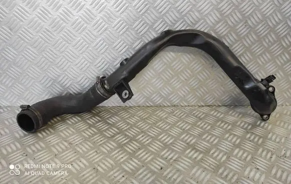 Intercooler hose/pipe