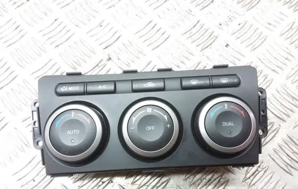 Mazda 6 Climate control unit GAM761190B