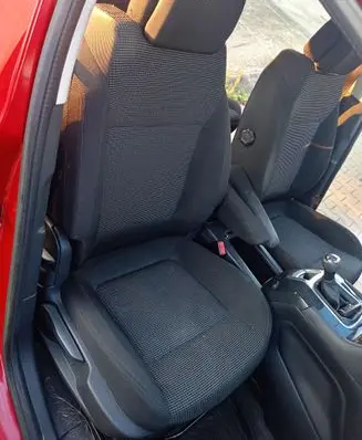 Peugeot 5008 Front passenger seat 
