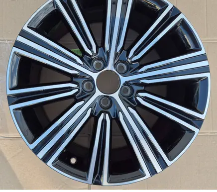 Volvo S60 R18 alloy rim 31471312