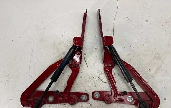 Chevrolet Camaro Tailgate/trunk/boot hinge 84045964 84045963 85614882