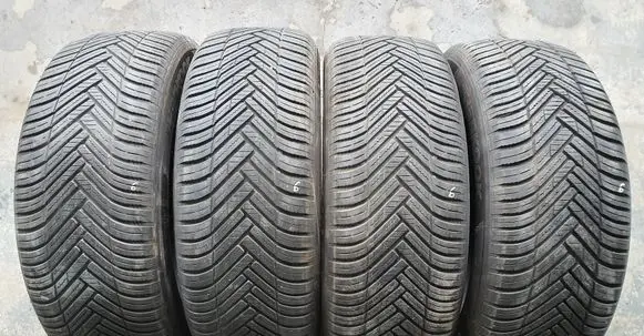 Land Rover Discovery Sport R15 summer tire 