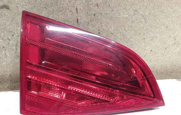Audi A4 S4 B8 8K Tailgate rear/tail lights 219601