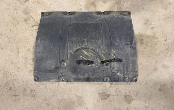 BMW X3 G01 Engine splash shield/under tray 7394744 7401463 51757394744