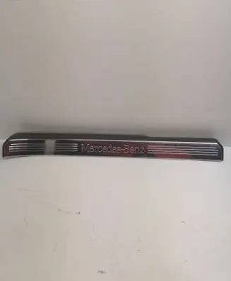 Mercedes-Benz S W221 Front sill trim cover A2216800235