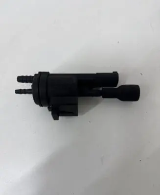 Mercedes-Benz A W169 Valve vacuum 0025401497 48B43B25B09