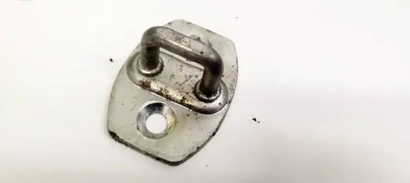Lexus RX 300 Rear door lock loop/hook striker 