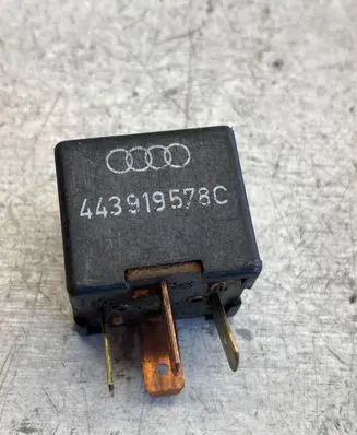 Skoda Superb B5 (3U) Other relay 443919578c