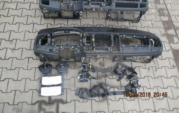 Volkswagen Transporter - Caravelle T6 Dashboard 222021010
