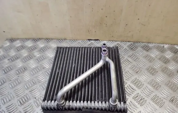 Volkswagen PASSAT CC Air conditioning (A/C) radiator (interior) 