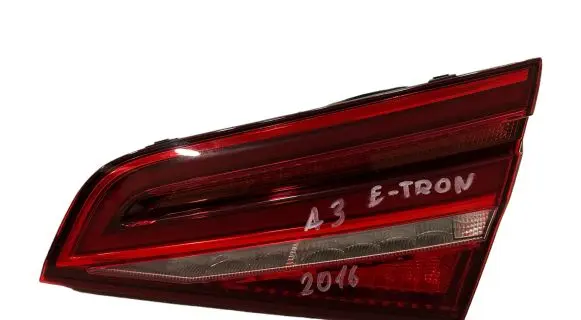Audi A3 S3 8V Tailgate rear/tail lights 8V4945094C 2SV01283702