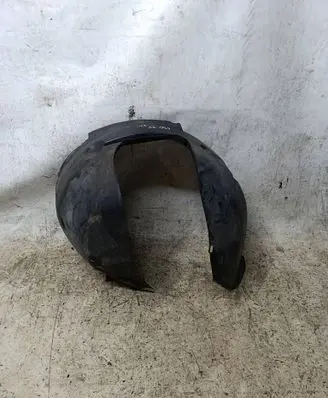 Volvo C30 Front arch 