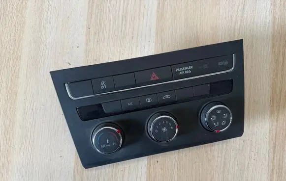Seat Leon (5F) Climate control unit 5F0907426AB