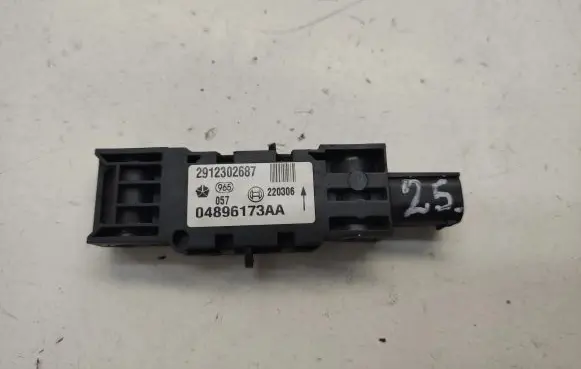 Chrysler 300 - 300C Airbag deployment crash/impact sensor 04896173AA