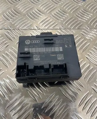 Audi Q5 SQ5 Door control unit/module 8K0959795F
