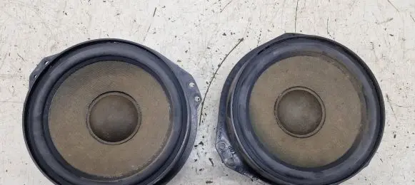 Opel Zafira A Front door speaker 9175188