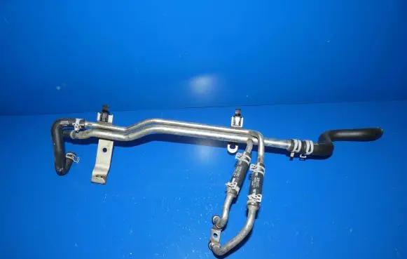 Volvo XC40 Engine coolant pipe/hose 32222086 8888769006