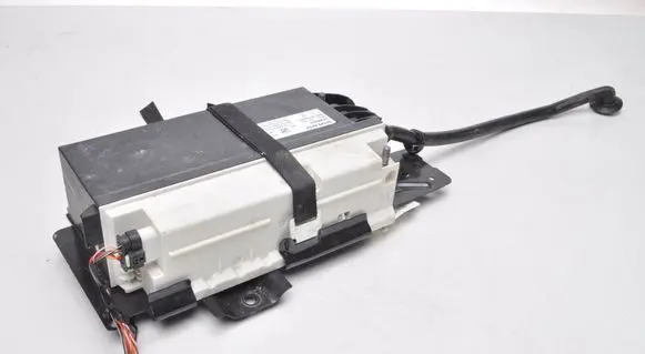 Volvo XC60 Hybrid / electric car battery 32300454