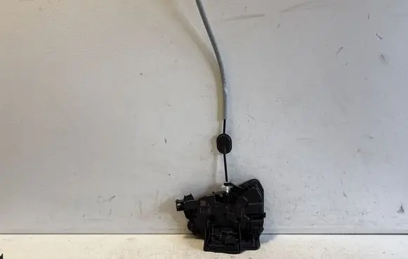 Volkswagen T-Roc Rear door lock 3J0839015A