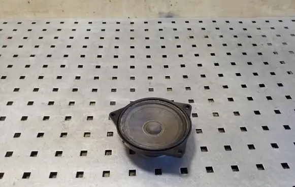 BMW X1 E84 Parcel shelf speaker 65139141494 9141494
