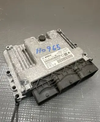 Peugeot 308 Engine control unit/module 9666729580 9677013180 0281017333