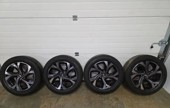 Renault Captur II R18 alloy rim 403005075R 403003631R