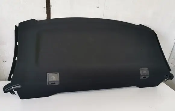 Parcel shelf