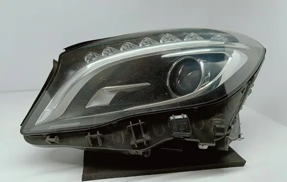Mercedes-Benz GLA W156 X156 Headlight/headlamp A1569061700 L1812 030128527107