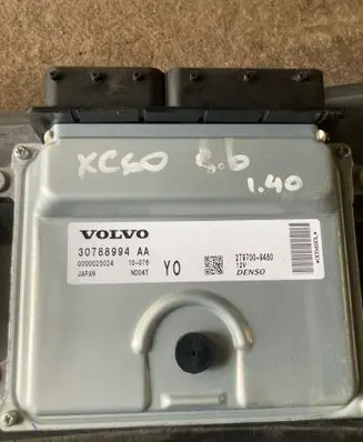 Volvo XC60 Engine control unit/module 30788994AA