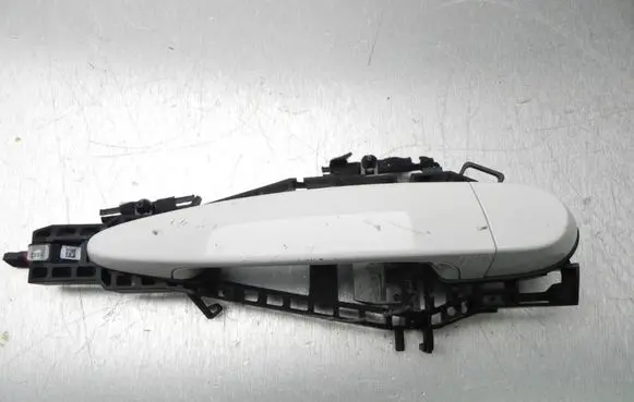 BMW 2 F22 F23 Front door exterior handle 7329346 I7667