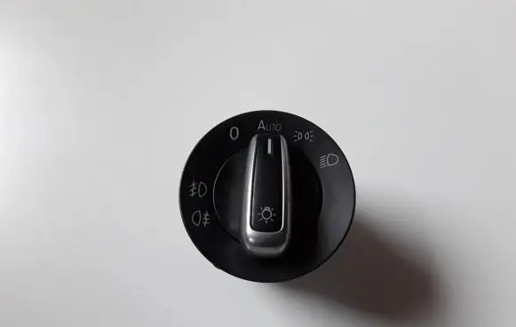 Volkswagen PASSAT B7 Light switch 3C8941431A