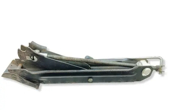 Volkswagen PASSAT B7 Lift Jack 7H0011031C