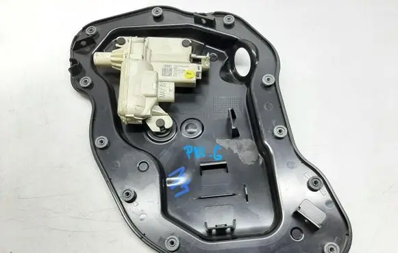 Audi A6 S6 C8 4K Door (2 Door Coupe) 4N0837059