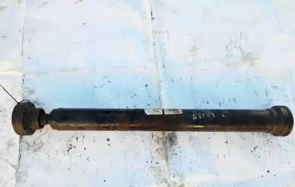 Volkswagen Touareg I Rear driveshaft/prop shaft 7l6521102n
