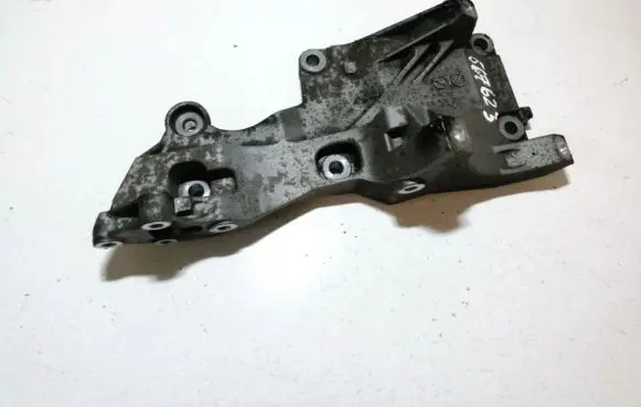 Audi A2 Engine mounting bracket 045903143e