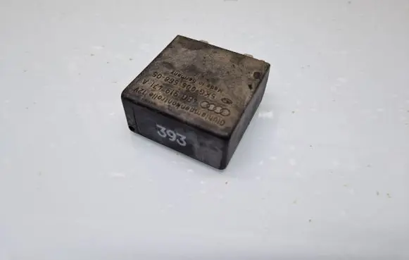 Audi A6 S6 C5 4B Other relay 4B0919471A 5KG00656805