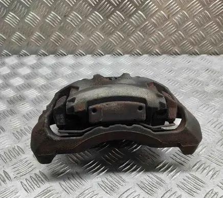 Volvo V70 Front brake caliper 8603753