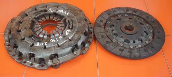 BMW 3 F30 F35 F31 Clutch set kit 323078710 N47D20C SPRZEGLO