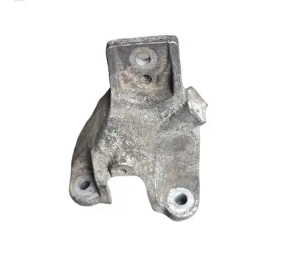 Jaguar XE Engine mounting bracket GX736061FB GHJXBLH1