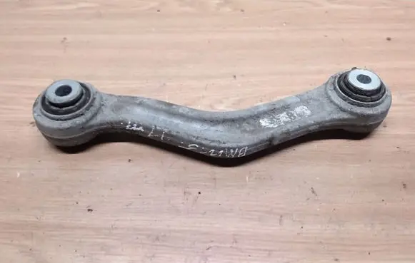 BMW 5 F10 F11 Rear upper control arm/wishbone 6779851