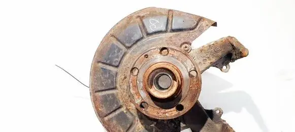 Skoda Octavia Mk2 (1Z) Front wheel hub