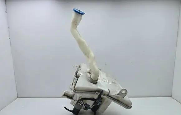 Toyota Auris 150 Windshield washer fluid reservoir/tank 531002450 8531002150 015798