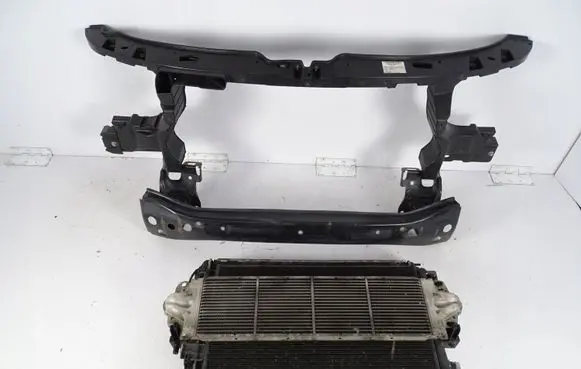 Volkswagen Transporter - Caravelle T6 Front piece kit 7E0805598