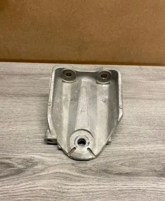 Nissan Murano Z52 Engine mounting bracket