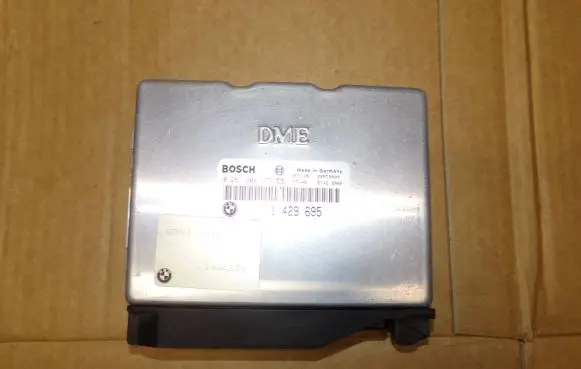 BMW 3 E36 Engine control unit/module ECU 0261204173