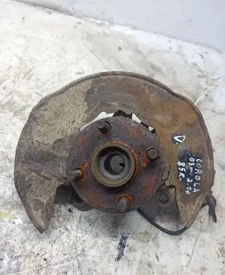 Toyota Corolla E120 E130 Front wheel hub