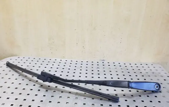 BMW X3 F25 Front wiper blade arm 7213286