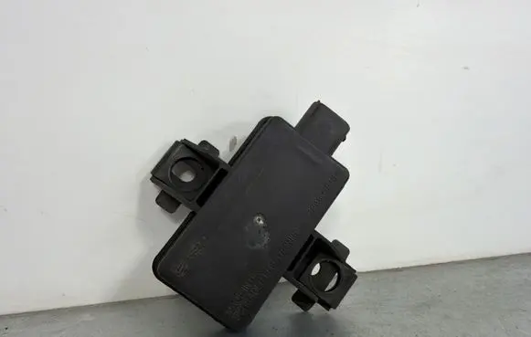 Mercedes-Benz C W205 Tire pressure control unit A0009006907