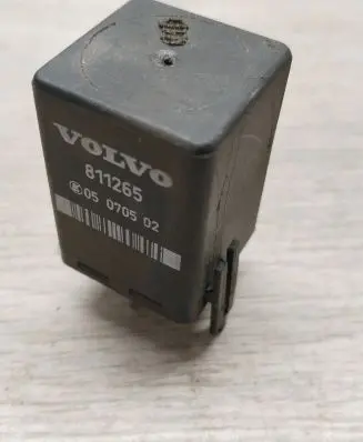 Volkswagen Golf IV Other relay 811265